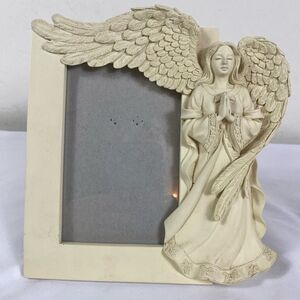 Hallmark Angel Wing Picture Frame - Cream 4x5 photo